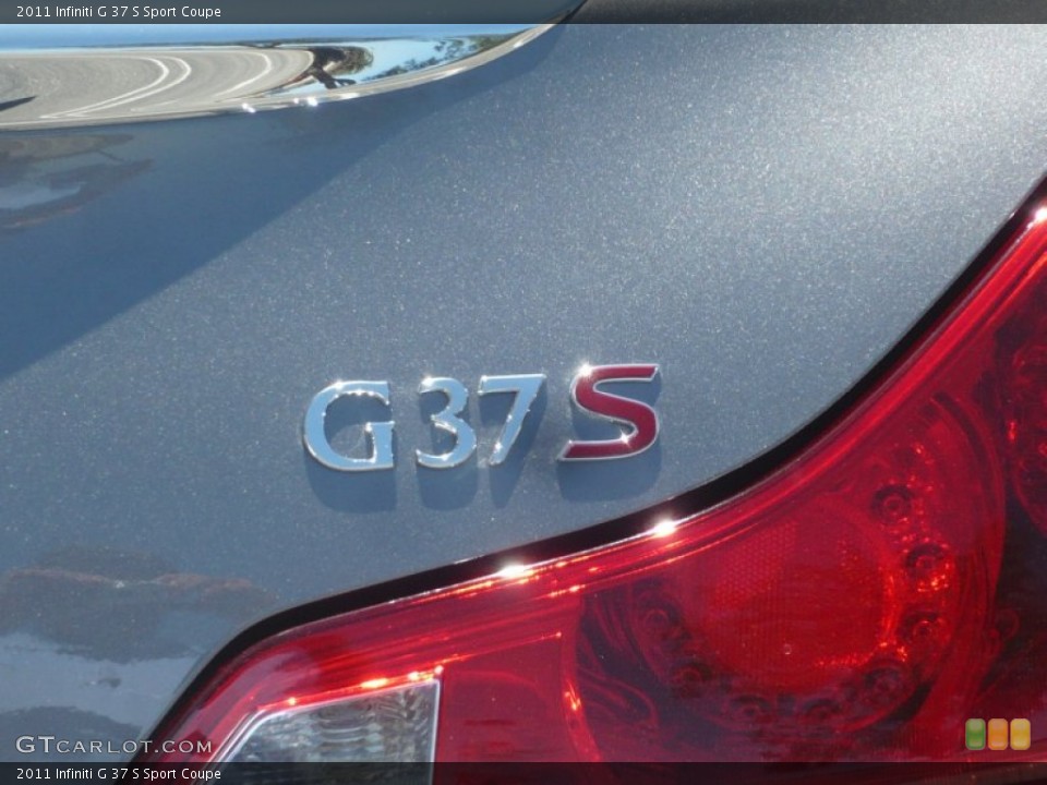 2011 Infiniti G Custom Badge and Logo Photo #50565394