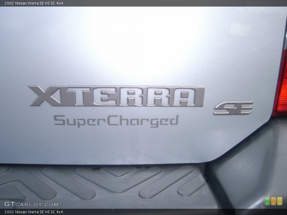 2002 Nissan Xterra Badges and Logos
