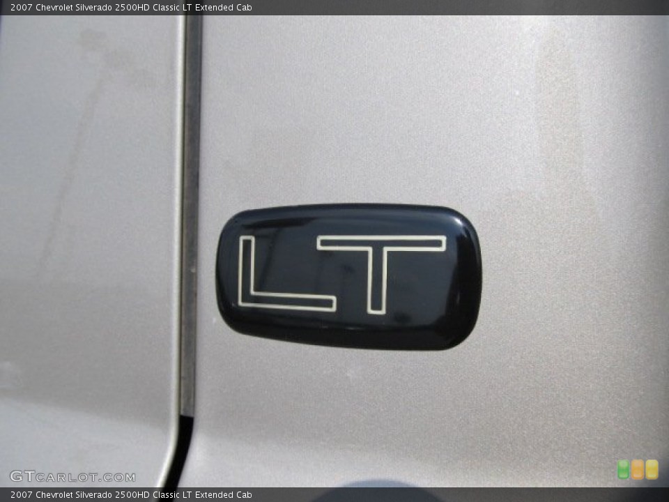2007 Chevrolet Silverado 2500HD Custom Badge and Logo Photo #50679863