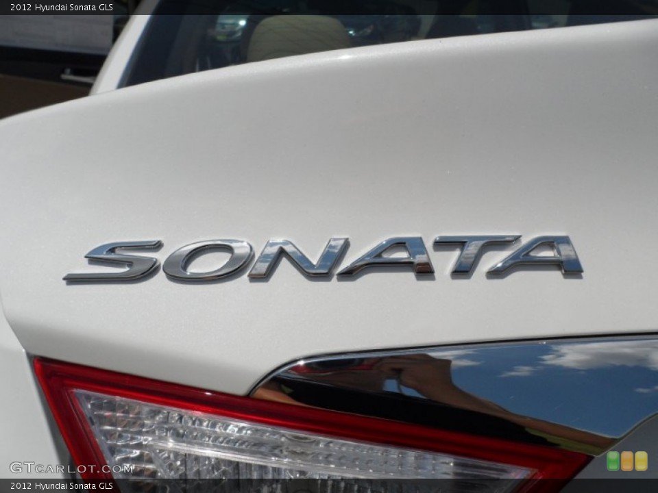 2012 Hyundai Sonata Custom Badge and Logo Photo #51095930