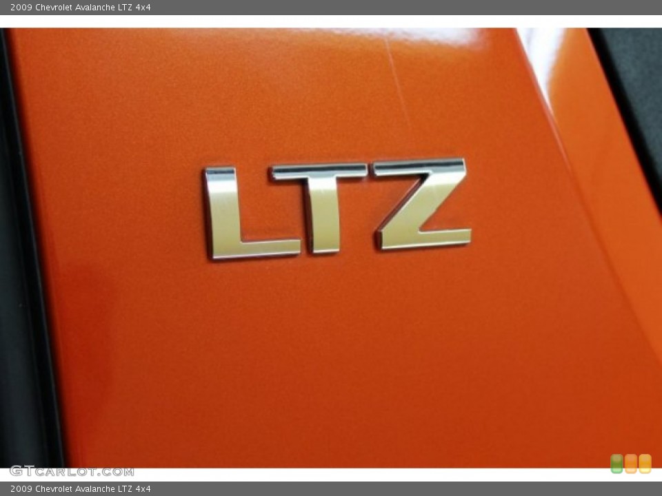 2009 Chevrolet Avalanche Custom Badge and Logo Photo #51105521