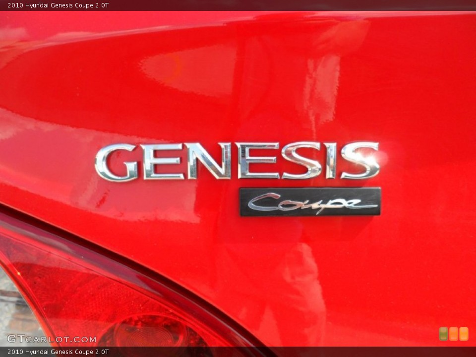 2010 Hyundai Genesis Coupe Badges and Logos