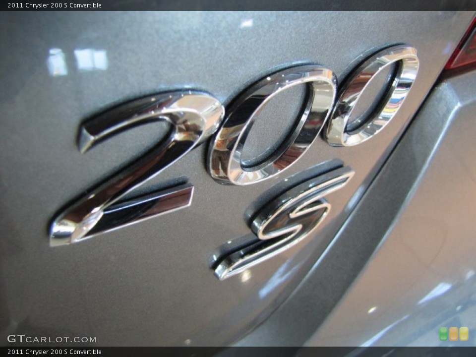 2011 Chrysler 200 Custom Badge and Logo Photo #51386183