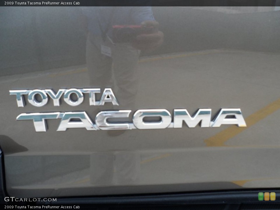 2009 Toyota Tacoma Badges and Logos