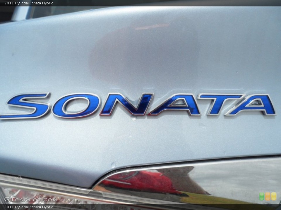 2011 Hyundai Sonata Custom Badge and Logo Photo #51646254