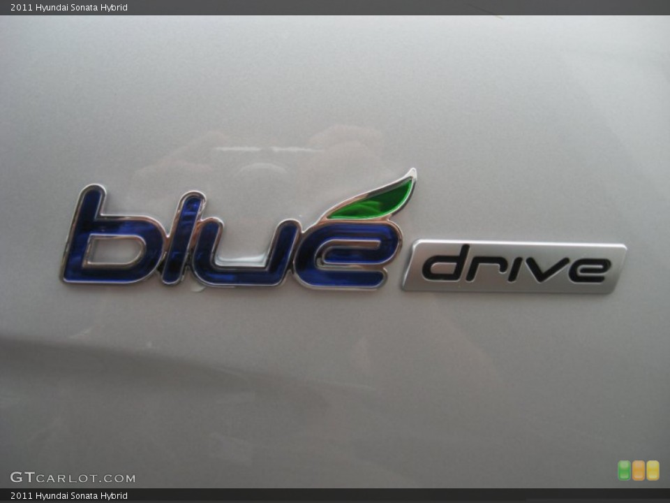 2011 Hyundai Sonata Custom Badge and Logo Photo #51825985