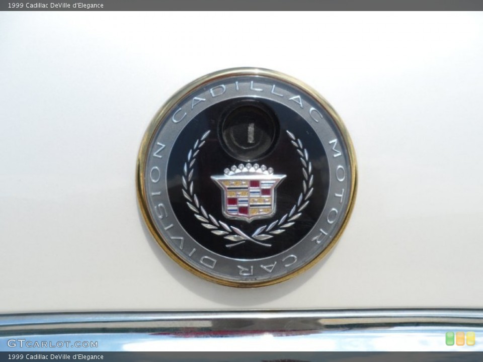 1999 Cadillac DeVille Custom Badge and Logo Photo #51912302