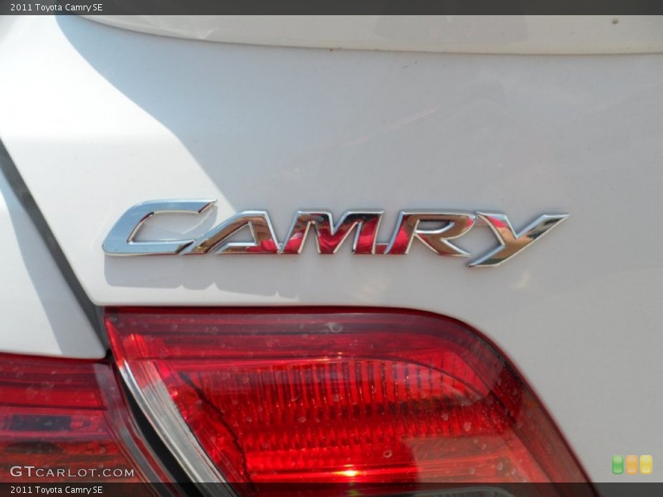 2011 Toyota Camry Custom Badge and Logo Photo #52153812