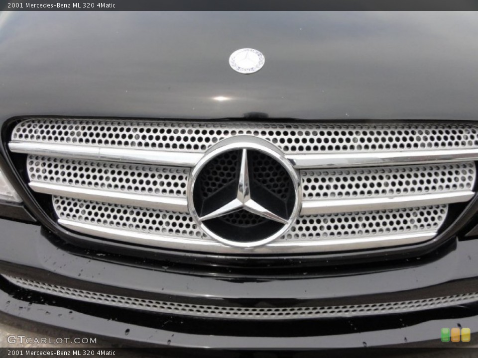 2001 Mercedes-Benz ML Badges and Logos