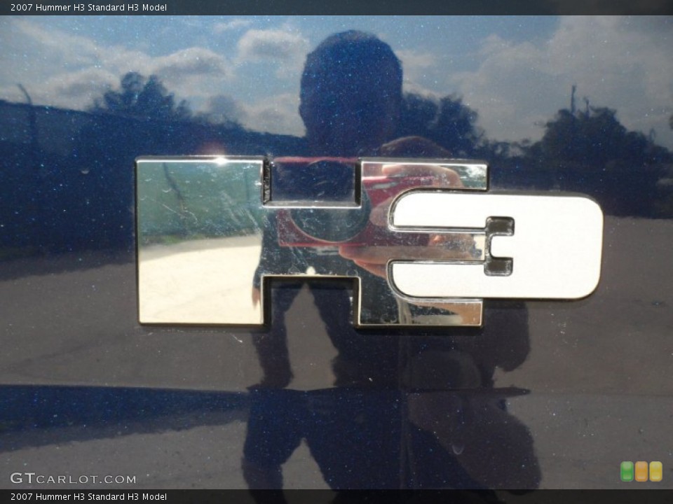 2007 Hummer H3 Custom Badge and Logo Photo #52245205
