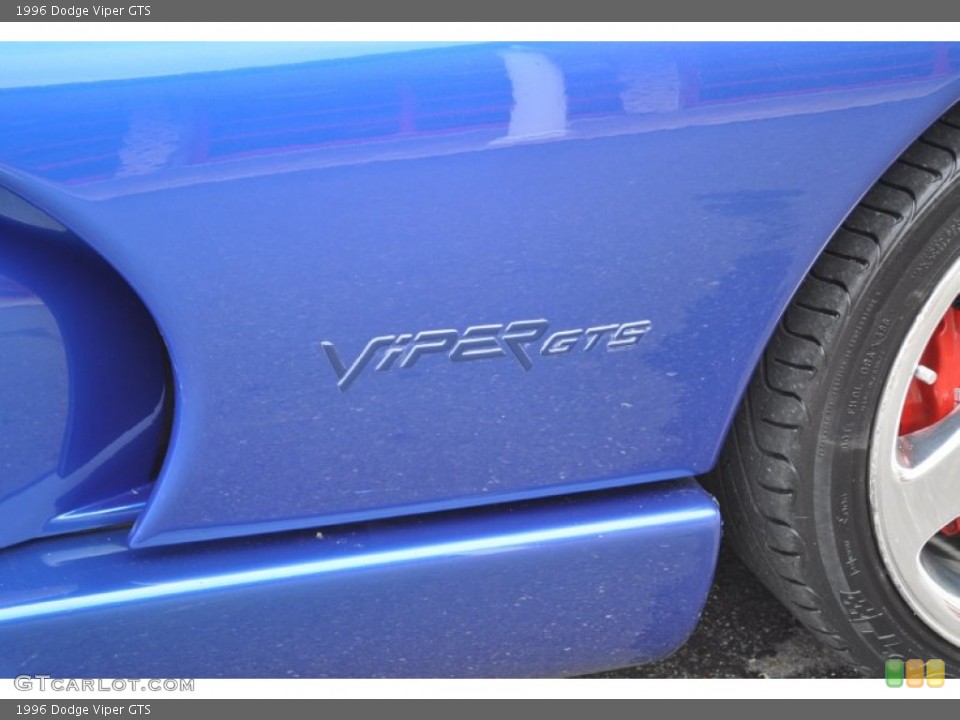 1996 Dodge Viper Badges and Logos