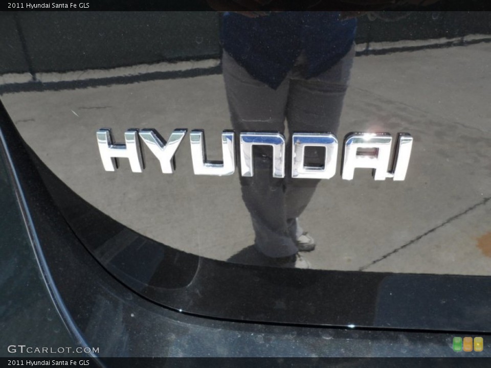 2011 Hyundai Santa Fe Custom Badge and Logo Photo #52297901