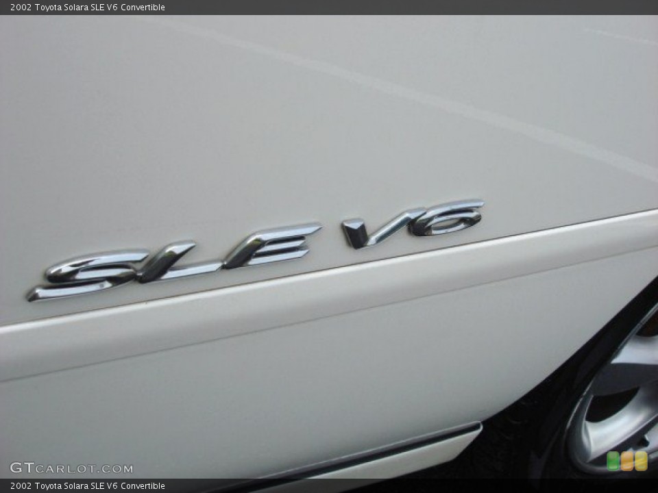 2002 Toyota Solara Badges and Logos