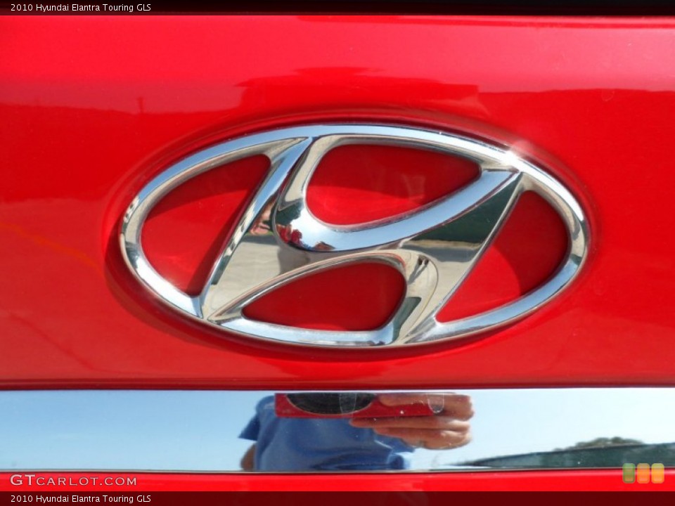 2010 Hyundai Elantra Custom Badge and Logo Photo #52425348
