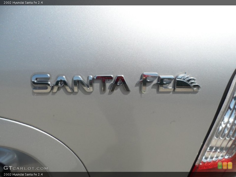 2002 Hyundai Santa Fe Badges and Logos