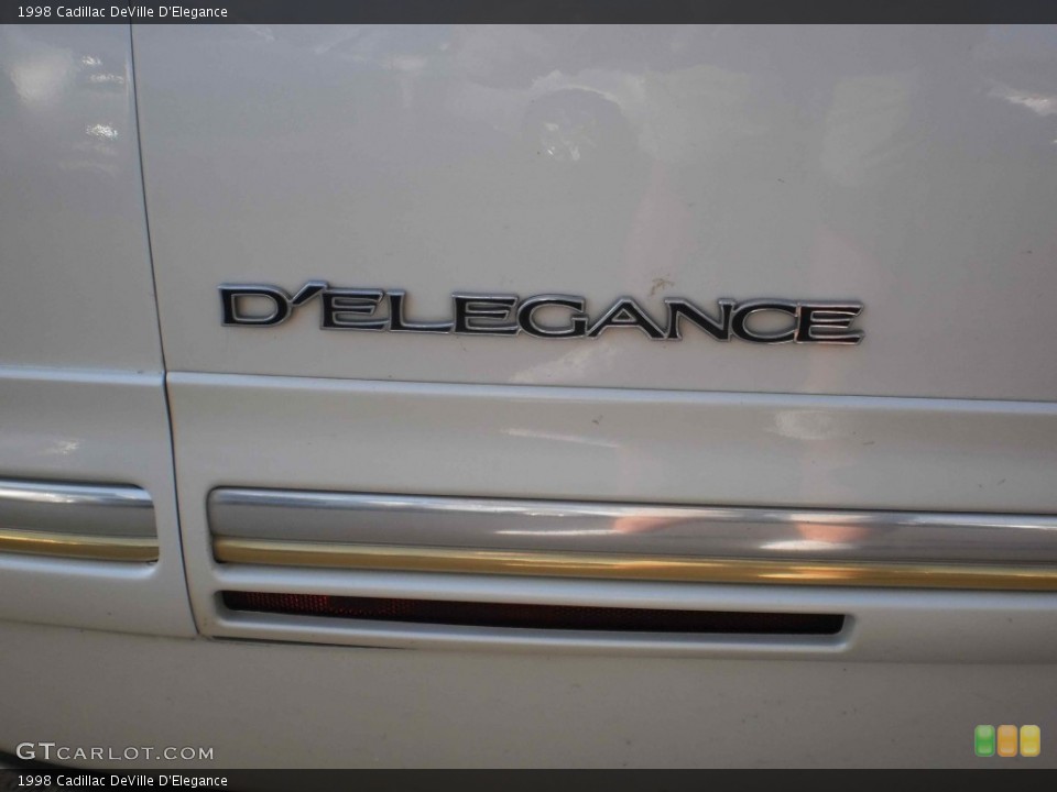 1998 Cadillac DeVille Badges and Logos