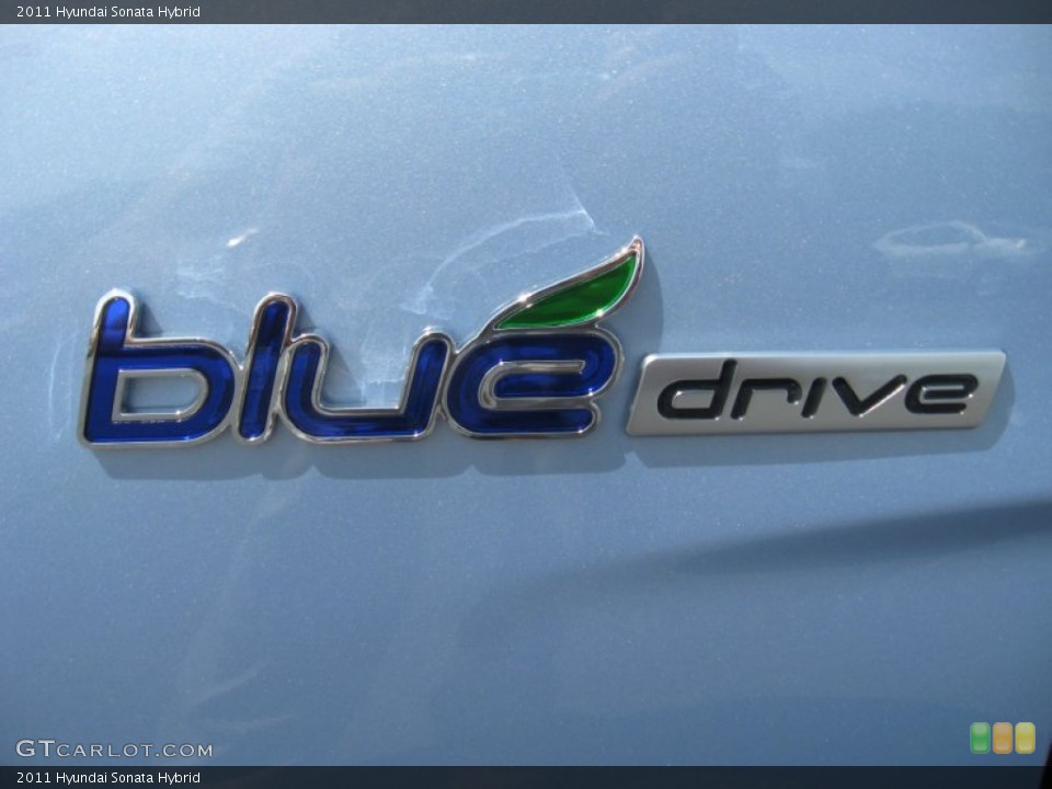 2011 Hyundai Sonata Custom Badge and Logo Photo #52700667