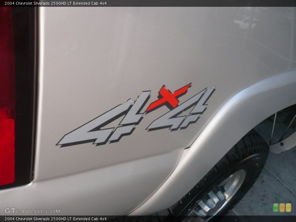 2004 Chevrolet Silverado 2500HD Custom Badge and Logo Photo #52827812