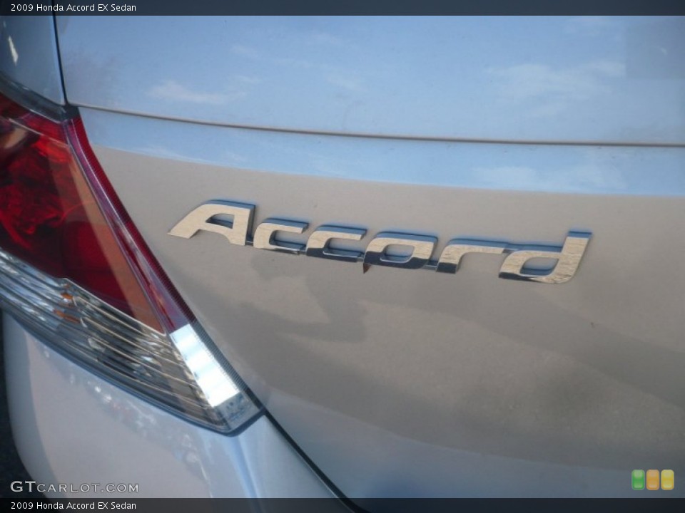 2009 Honda Accord Badges and Logos