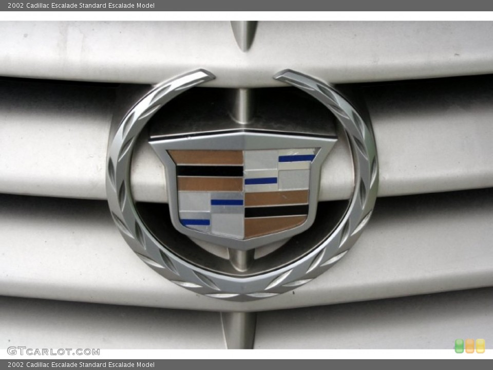 2002 Cadillac Escalade Custom Badge and Logo Photo #53204633
