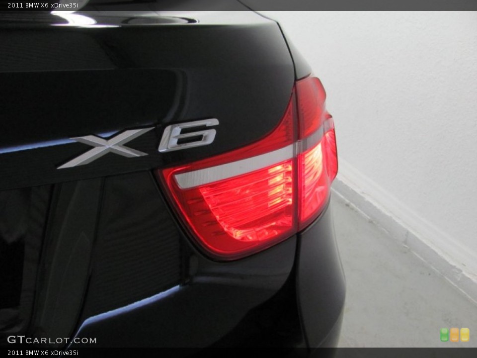 2011 BMW X6 Badges and Logos
