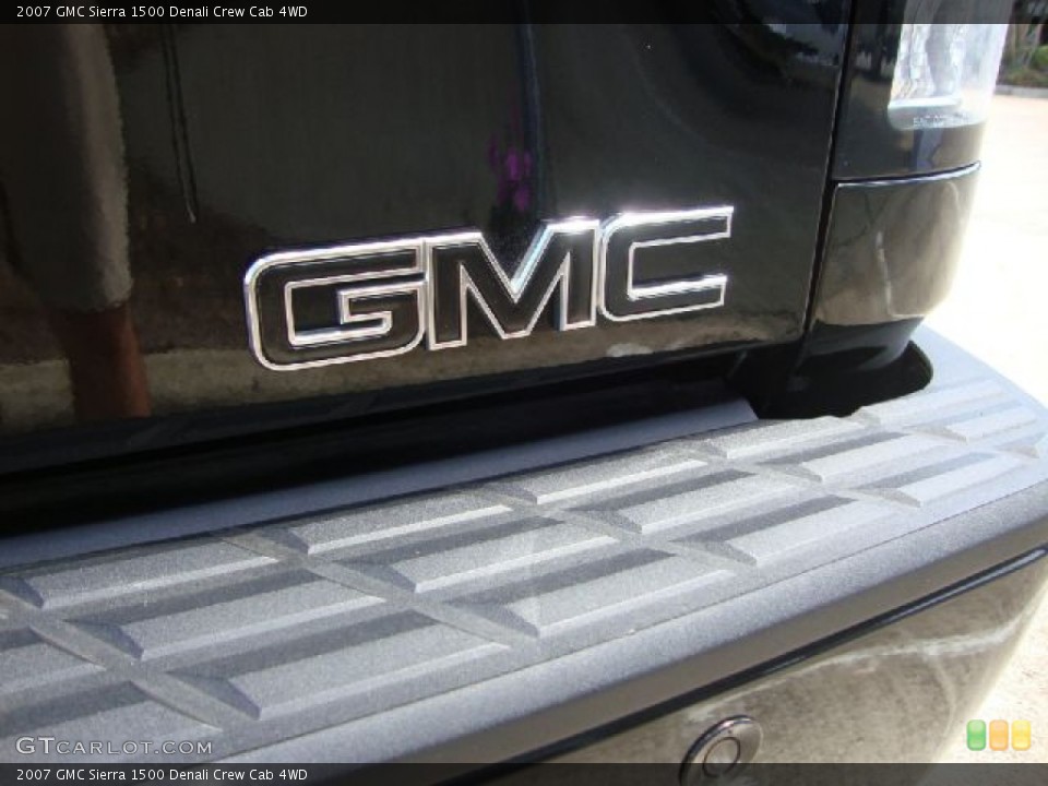 2007 GMC Sierra 1500 Custom Badge and Logo Photo #53343445