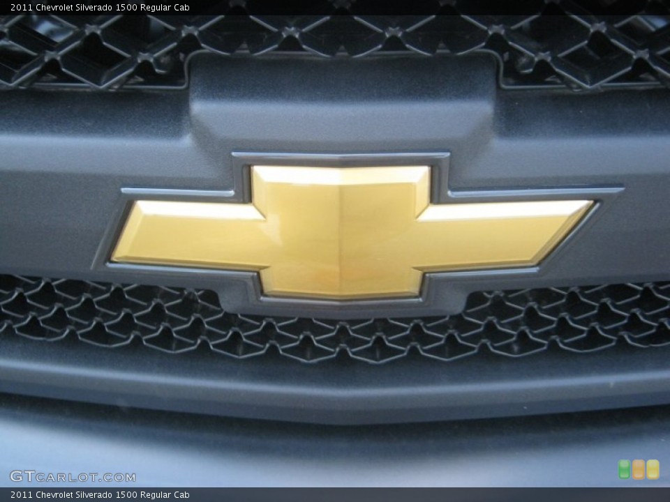 2011 Chevrolet Silverado 1500 Custom Badge and Logo Photo #53414519