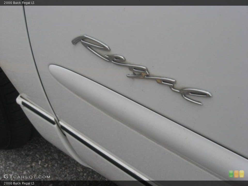 2000 Buick Regal Badges and Logos