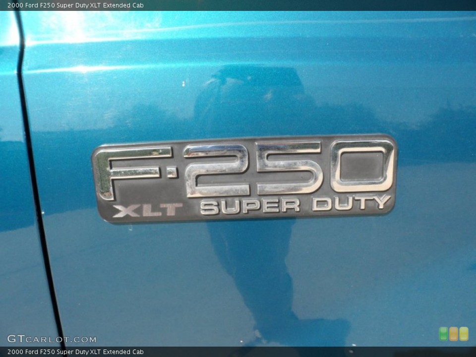 2000 Ford F250 Super Duty Custom Badge and Logo Photo #53652167