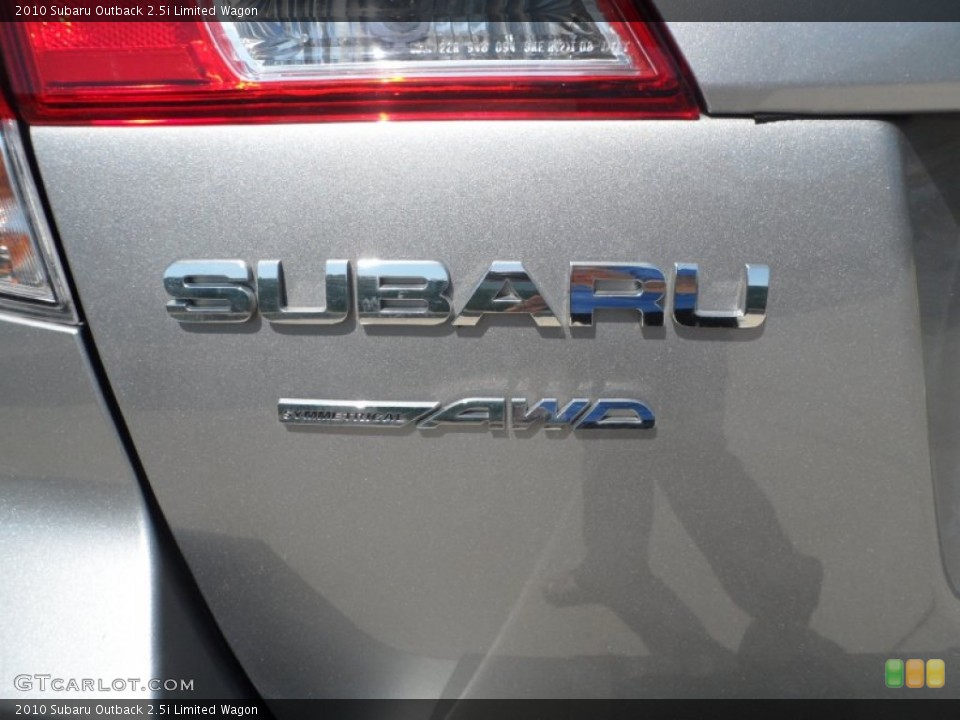 2010 Subaru Outback Badges and Logos