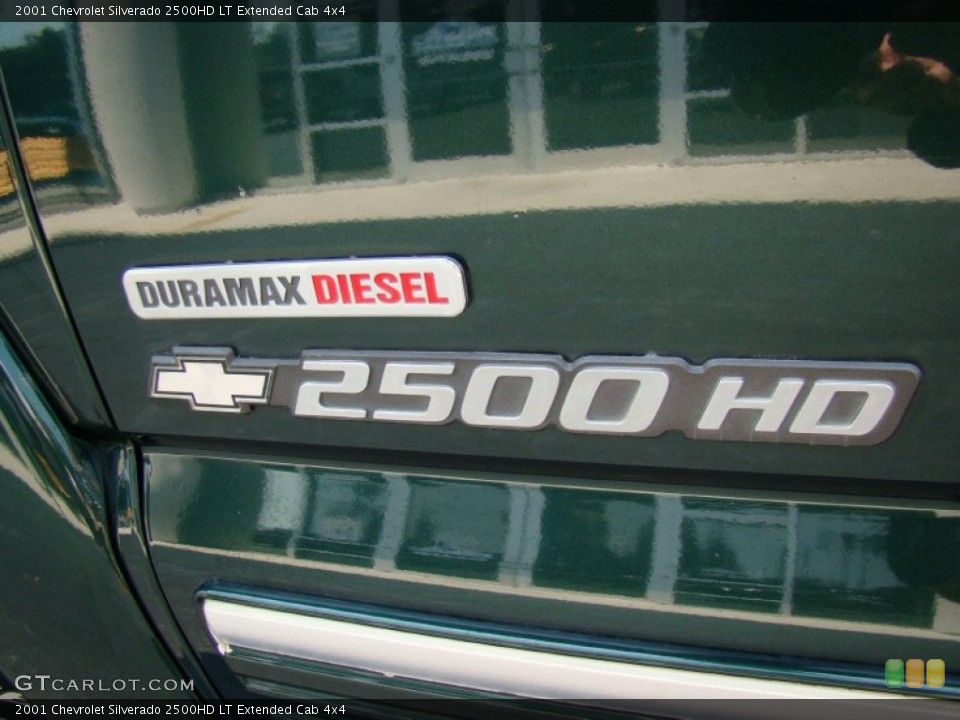 2001 Chevrolet Silverado 2500HD Custom Badge and Logo Photo #53894414