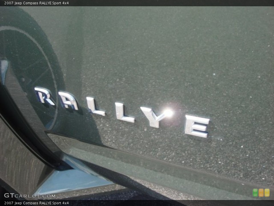 2007 Jeep Compass Badges and Logos
