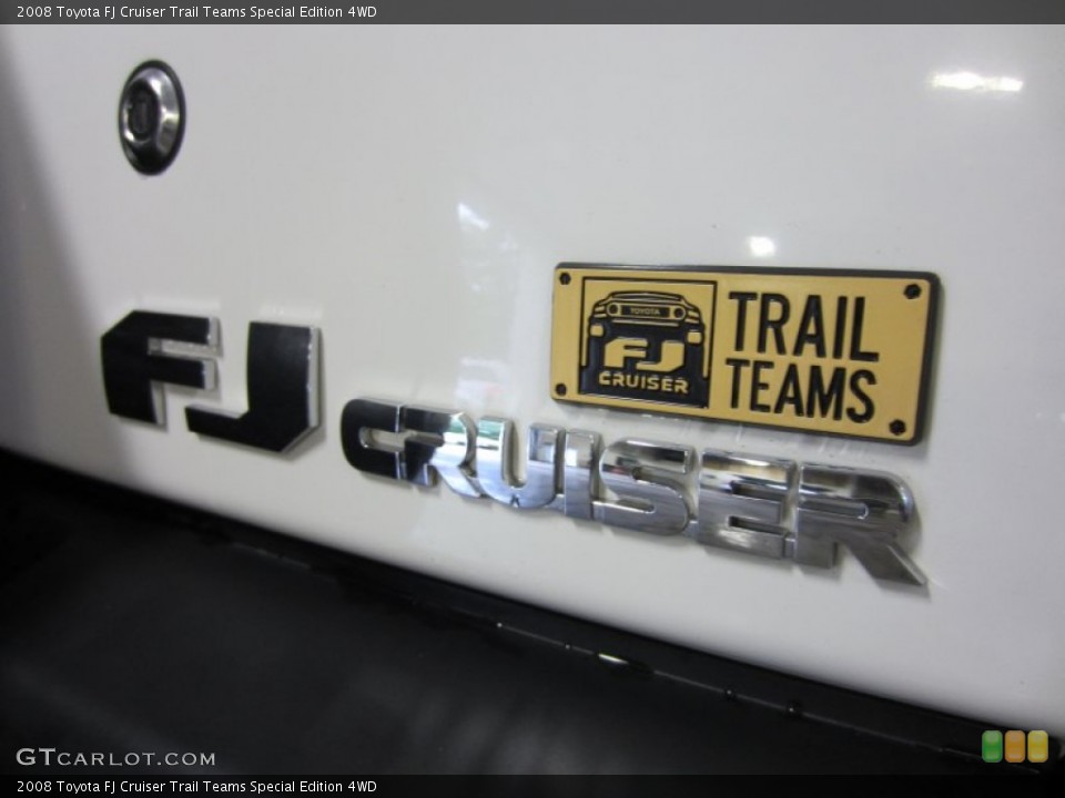 2008 Toyota FJ Cruiser Custom Badge and Logo Photo #54067345