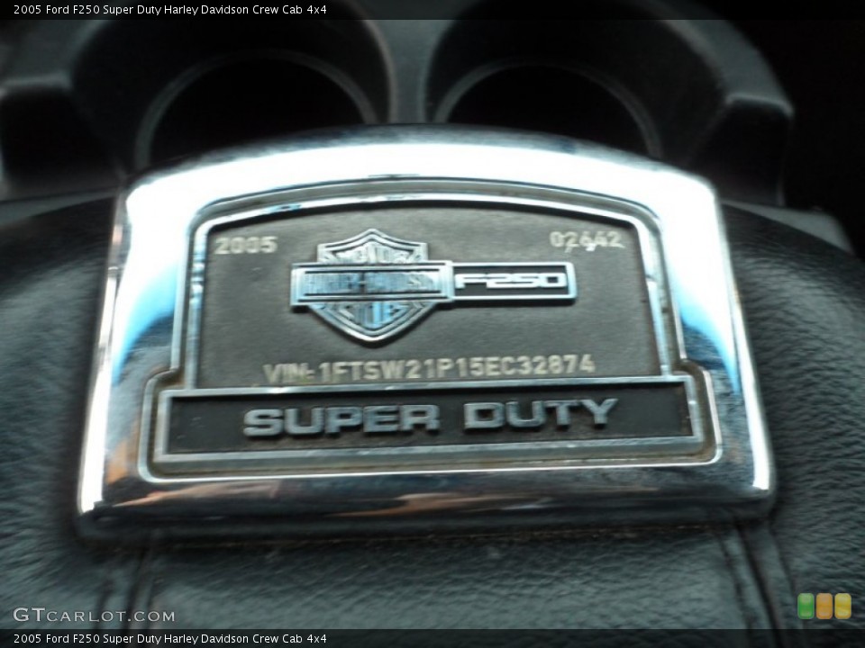 2005 Ford F250 Super Duty Custom Badge and Logo Photo #54141146