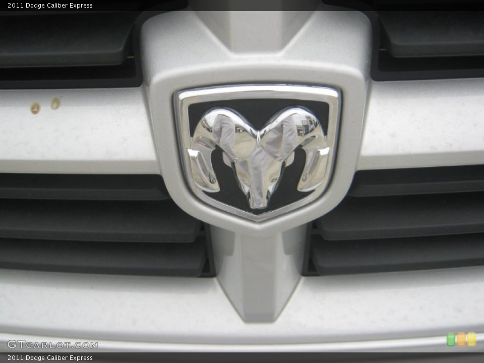 2011 Dodge Caliber Badges and Logos