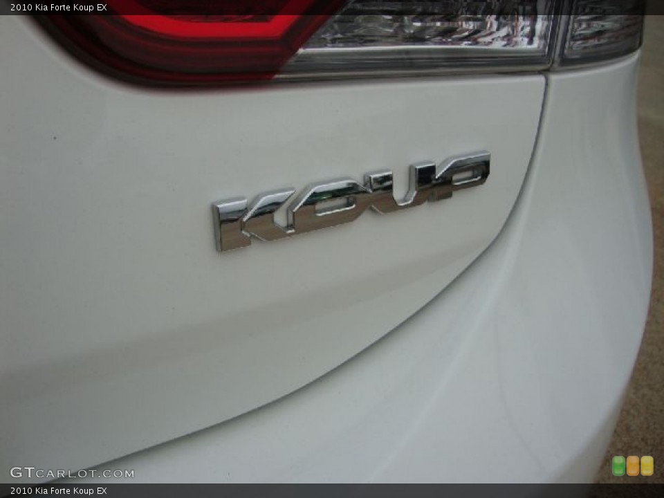 2010 Kia Forte Koup Badges and Logos