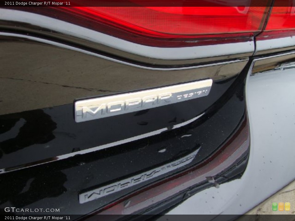 2011 Dodge Charger Custom Badge and Logo Photo #54456135