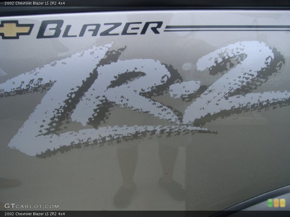 2002 Chevrolet Blazer Custom Badge and Logo Photo #54458190