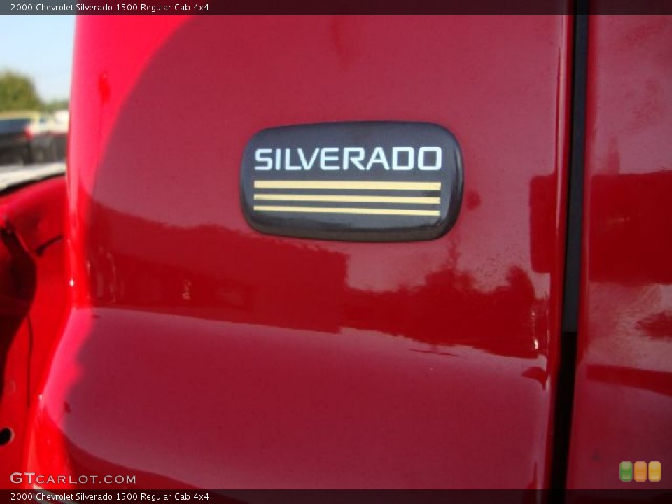 2000 Chevrolet Silverado 1500 Custom Badge and Logo Photo #54519917