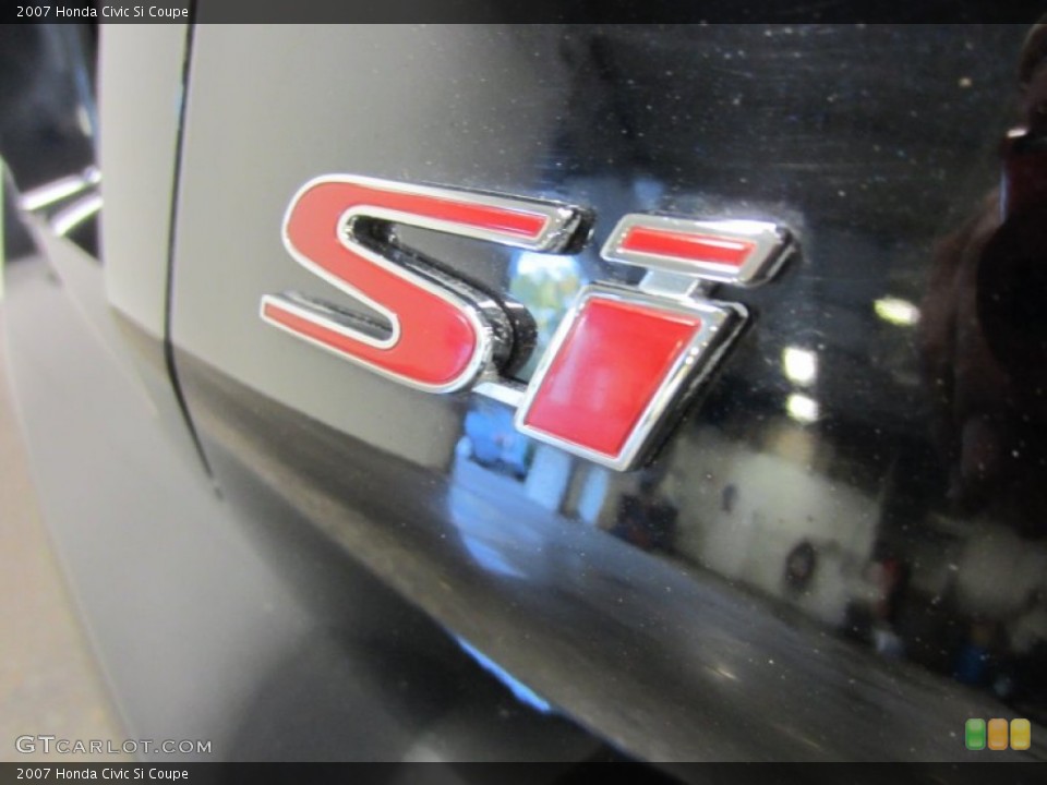 2007 Honda Civic Custom Badge and Logo Photo #54554373