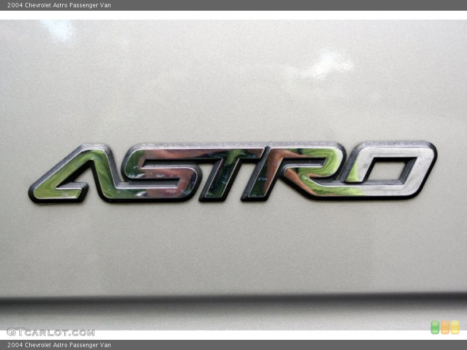 2004 Chevrolet Astro Badges and Logos