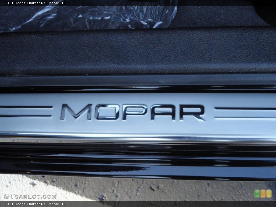 2011 Dodge Charger Custom Badge and Logo Photo #55046874