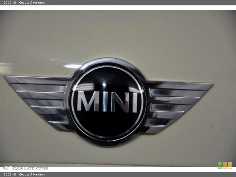 2009 Mini Cooper Custom Badge and Logo Photo #55048814