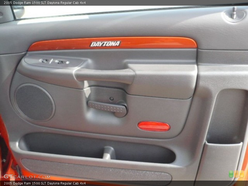 2005 Dodge Ram 1500 Custom Badge and Logo Photo #55117506
