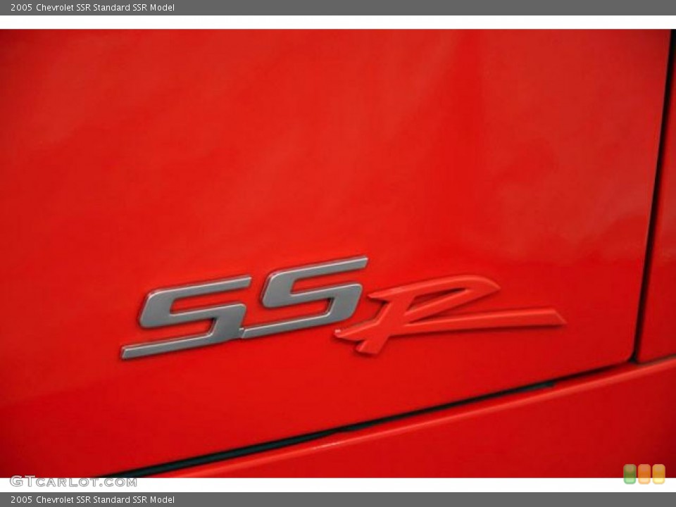 2005 Chevrolet SSR Custom Badge and Logo Photo #55269058