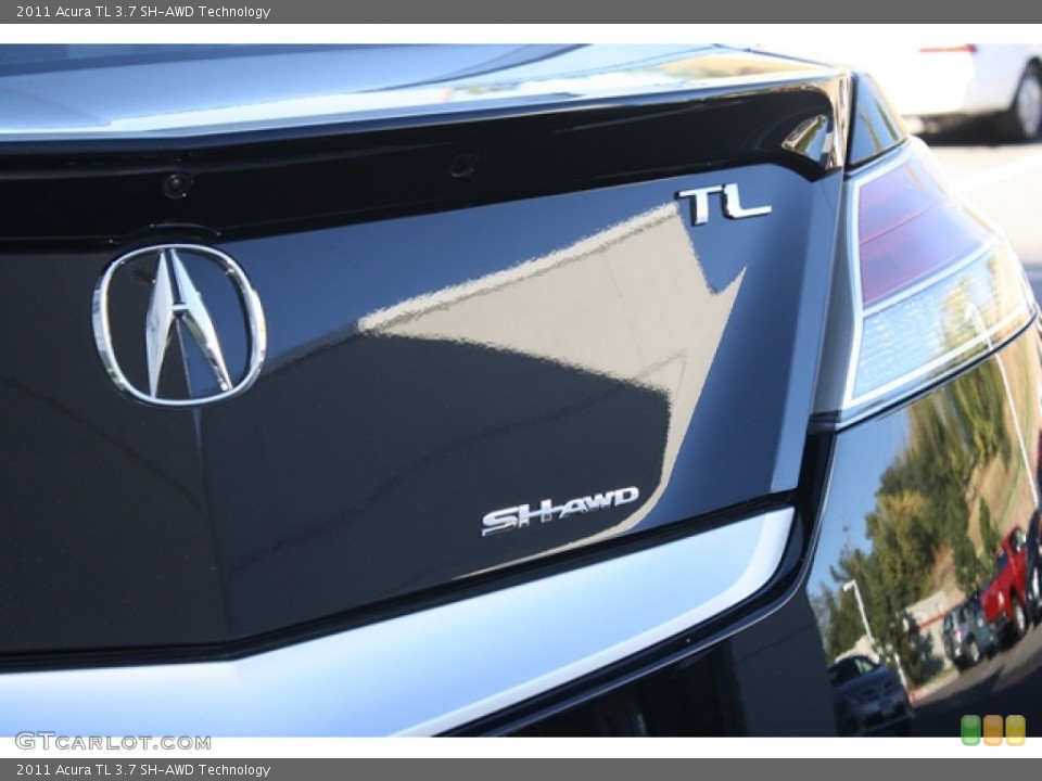2011 Acura TL Badges and Logos