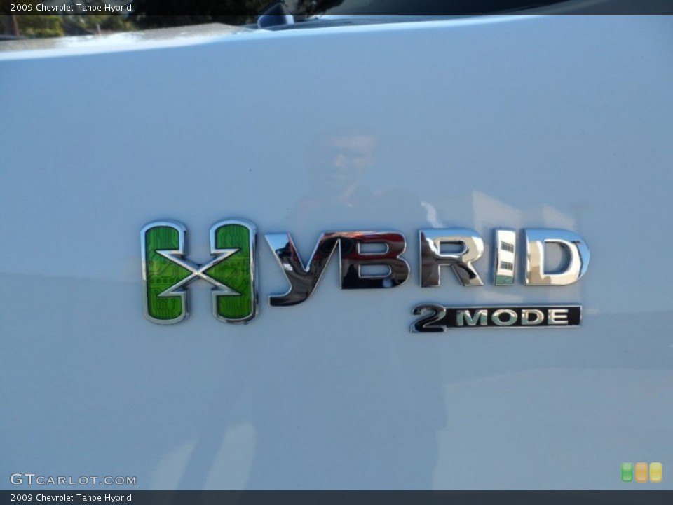 2009 Chevrolet Tahoe Badges and Logos