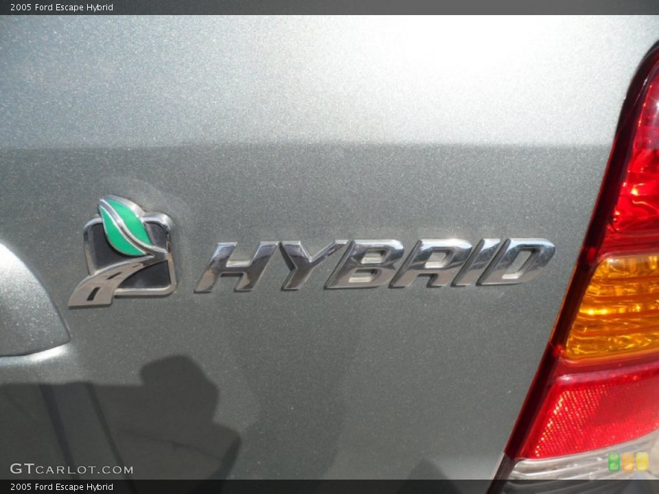 2005 Ford Escape Badges and Logos