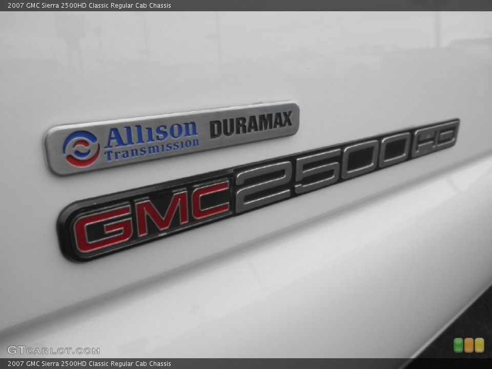 2007 GMC Sierra 2500HD Custom Badge and Logo Photo #55713390
