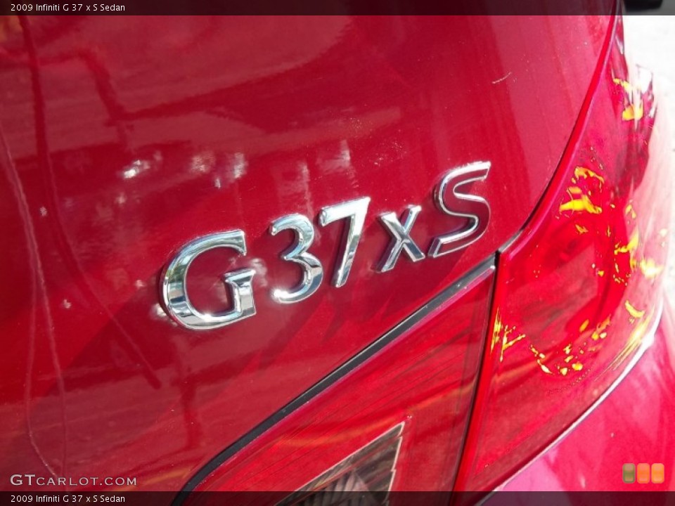 2009 Infiniti G Custom Badge and Logo Photo #55986322
